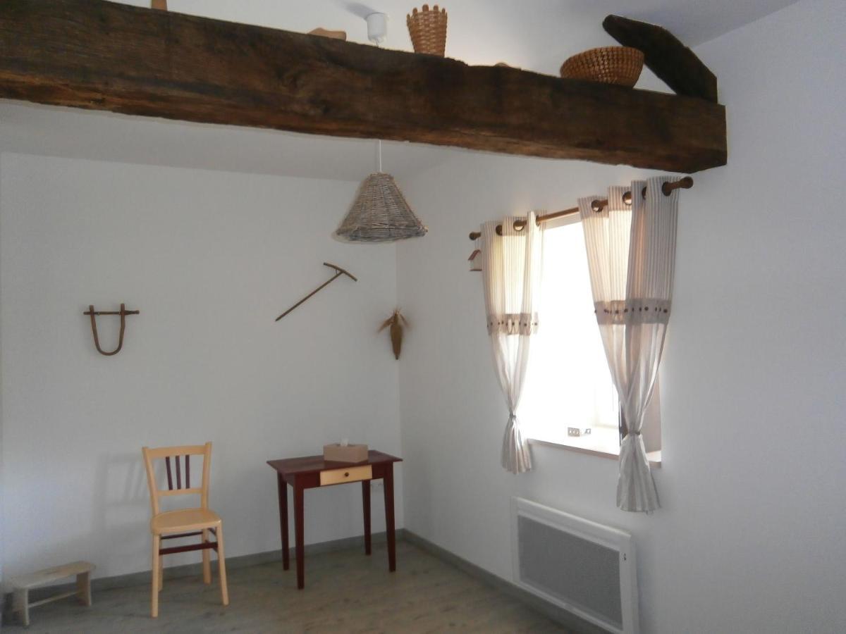 La Chomiarde Bed and Breakfast Saint-Médard-de-Presque Εξωτερικό φωτογραφία