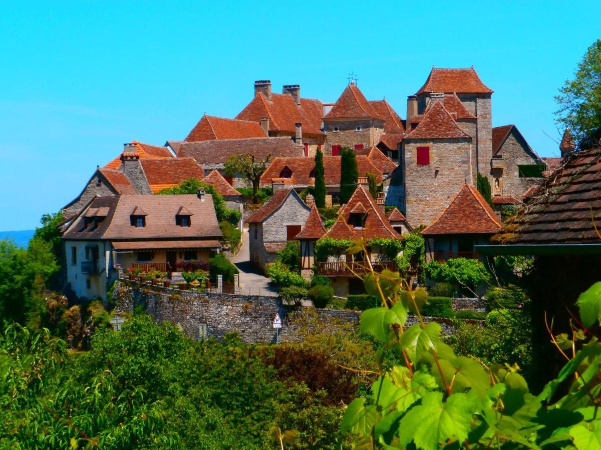 La Chomiarde Bed and Breakfast Saint-Médard-de-Presque Εξωτερικό φωτογραφία