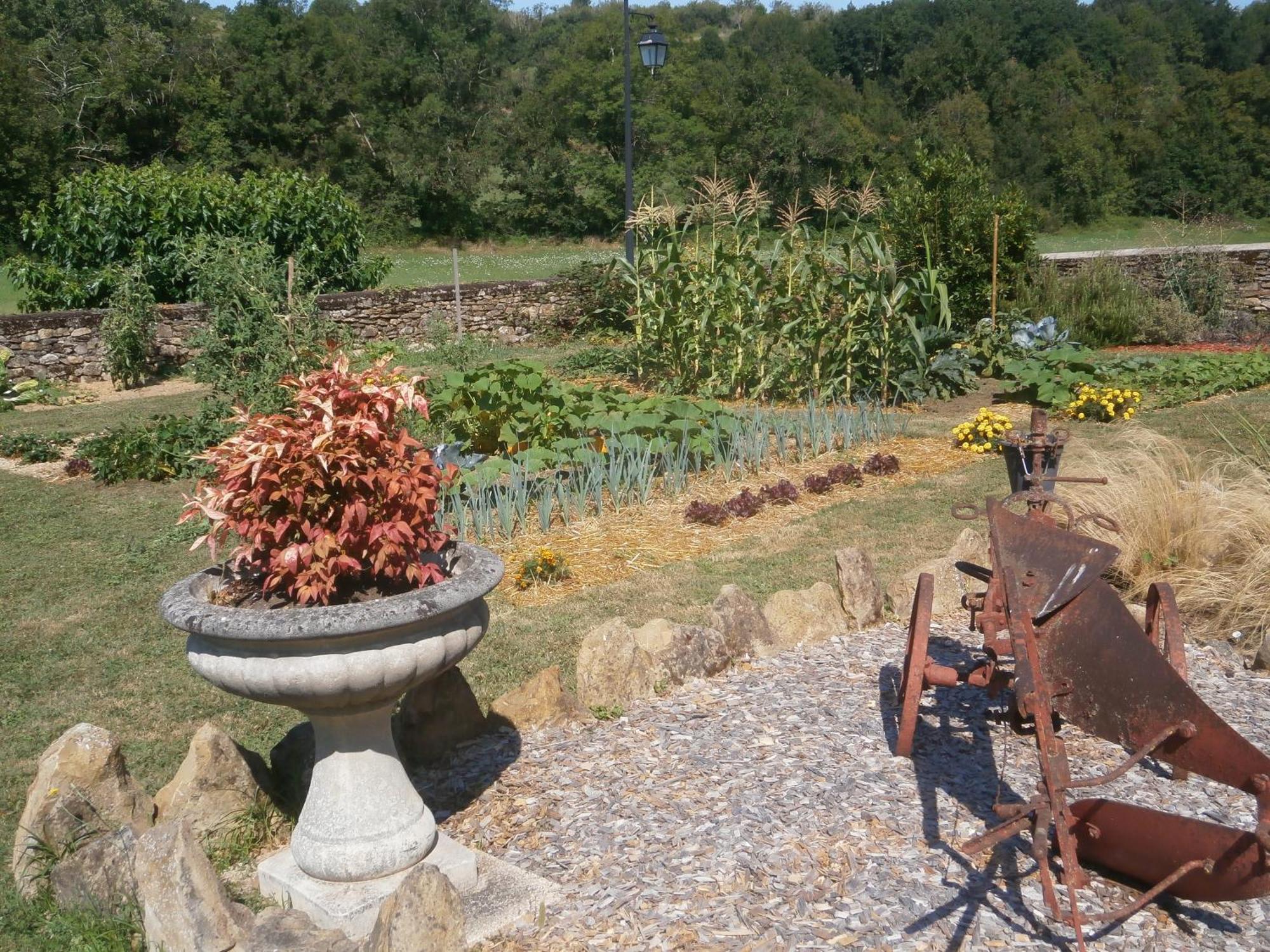 La Chomiarde Bed and Breakfast Saint-Médard-de-Presque Εξωτερικό φωτογραφία